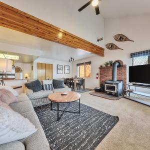 Chalet Village #27