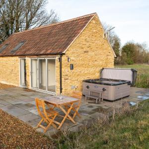 Eastcombe Barn