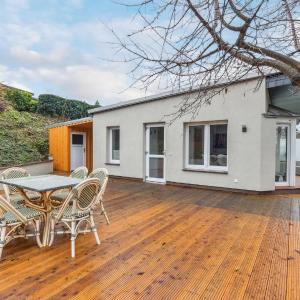 Gorgeous Home In Schwerin With Lake View