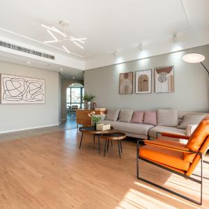 Shanghai Hills&Linghu's Grand 4BR Suite-Line 7&18,Near SNIEC, Yinghua Rd 801