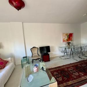 R4 Apartment next to Plaza de España and Metro
