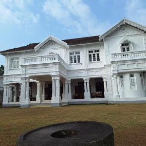 Villa De Zoysa