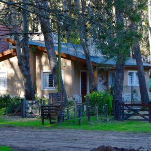 Casa hermosa en bosque de Mar Azul
