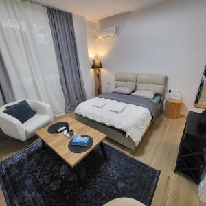 Kolonaki Studio