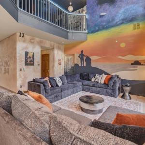Galactic 7-Bedroom Villa 3 Miles to Disney Star Wars Galaxy Edge