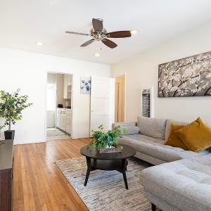 Second-Floor 1-BR Near Beverly Hills and Top Los Angeles Attractions