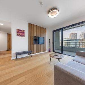 New Design Apt Bratislava - DownTown & Parking
