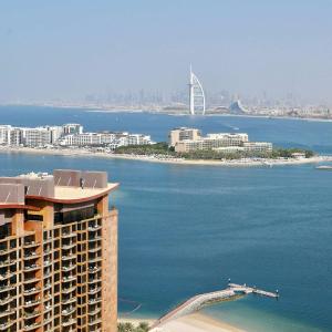 Bird's-eye view studio PalmTower