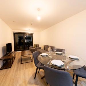 Smart 2 Bedroom Apartment in Liverpool