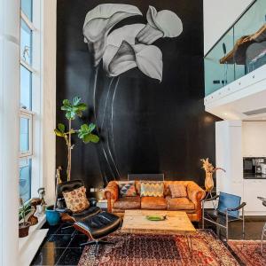 London Canary Wharf Riverside Penthouse Apartment