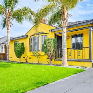 8 Mi to Dtwn LA Ideally Located Apt!