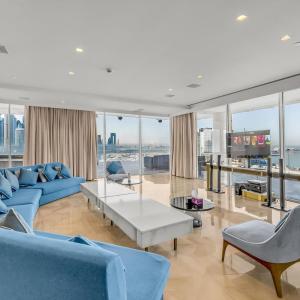 luxury penthouses see view at five