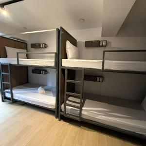 Acasa Apartments