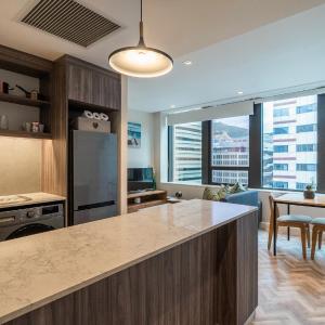 Luxurious Foreshore Getaway