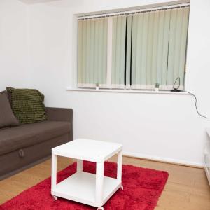 Emerald Excel City Airport o2 Apartment