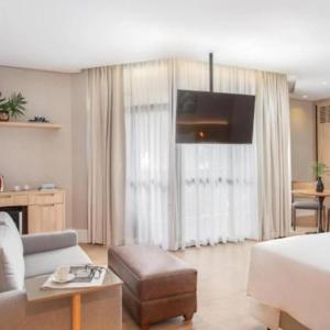 Flat com DUAS suítes dentro do Hotel Address Faria Lima