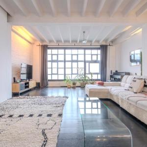 Beautiful penthouse with terrace in Brussels