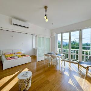 BrightlyApartment