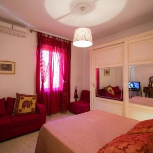 Romantic Ciclamini House