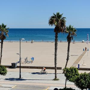 Valencia Beach Apartments