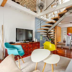 Superbe duplex prox centre-ville Beautiful duplex close to center