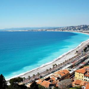 Spacieux appartement climatisé centre Nice