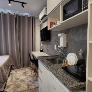 Studio prox metro Alto da Boa Vista 213