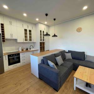 Lovely new modern apartment in the city centre!
