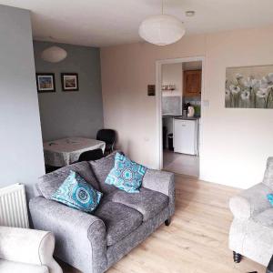 Edge of Exmoor Garden Flat, dog friendly, sleeps 2 - 4