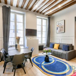 Urban Flat 44 - Chenier