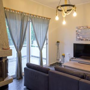 Athena Apartment With Free Parking Near The Beach