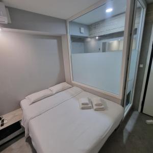 athens.apartotel.box