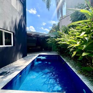 Casa Condomínio 350m Praia Piscina Privativa