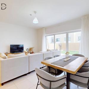 Spacious 2BR Apartment in Emaar South