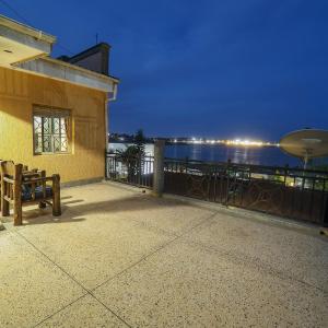 Kampala Lake View Getaway, 1BR,2PPL