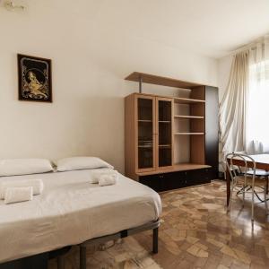 Youhosty - Cattolica University Studio