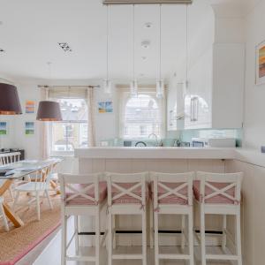 Warm and Inviting 2BD Flat Fulham