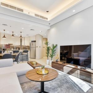 2BR Central Apt in Business Bay Noble Tower