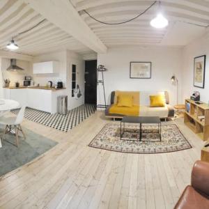 Le Sathonay - Elegant T2 in the hyper-center