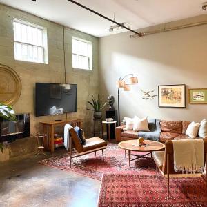 Modern City Loft Downtown Lynchburg VA LYH HUGE