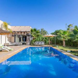 Villa Moderne and Chic Piscine Chauffee 6 Pers