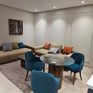 Studio Seven Sky 1 - Close to CFC