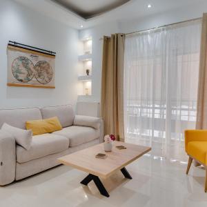 Stefanos flat in the heart of Koukaki 2BD
