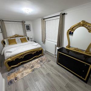 Charming and Cozy 2 Bedroom Apartment in London
