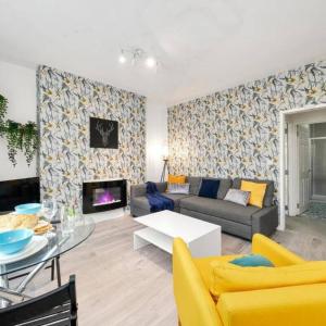 Sleek and Stylish Flat in Plymouth!