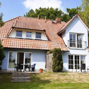 Ferienwohnungen Blaues Haus, Putbus