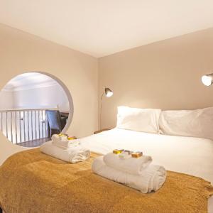 Luxury One Bedroom Mezzanine in Paddington