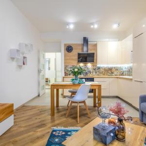 Sunny apartments Grebovka Prague