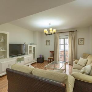 Juan Rabadan Central Suite by Valcambre