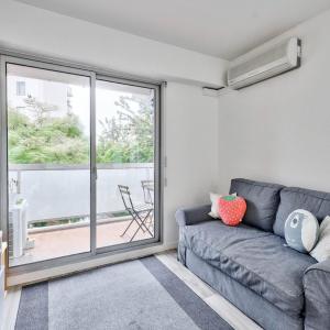 Flat with balcony 15min from Promenade des Anglais